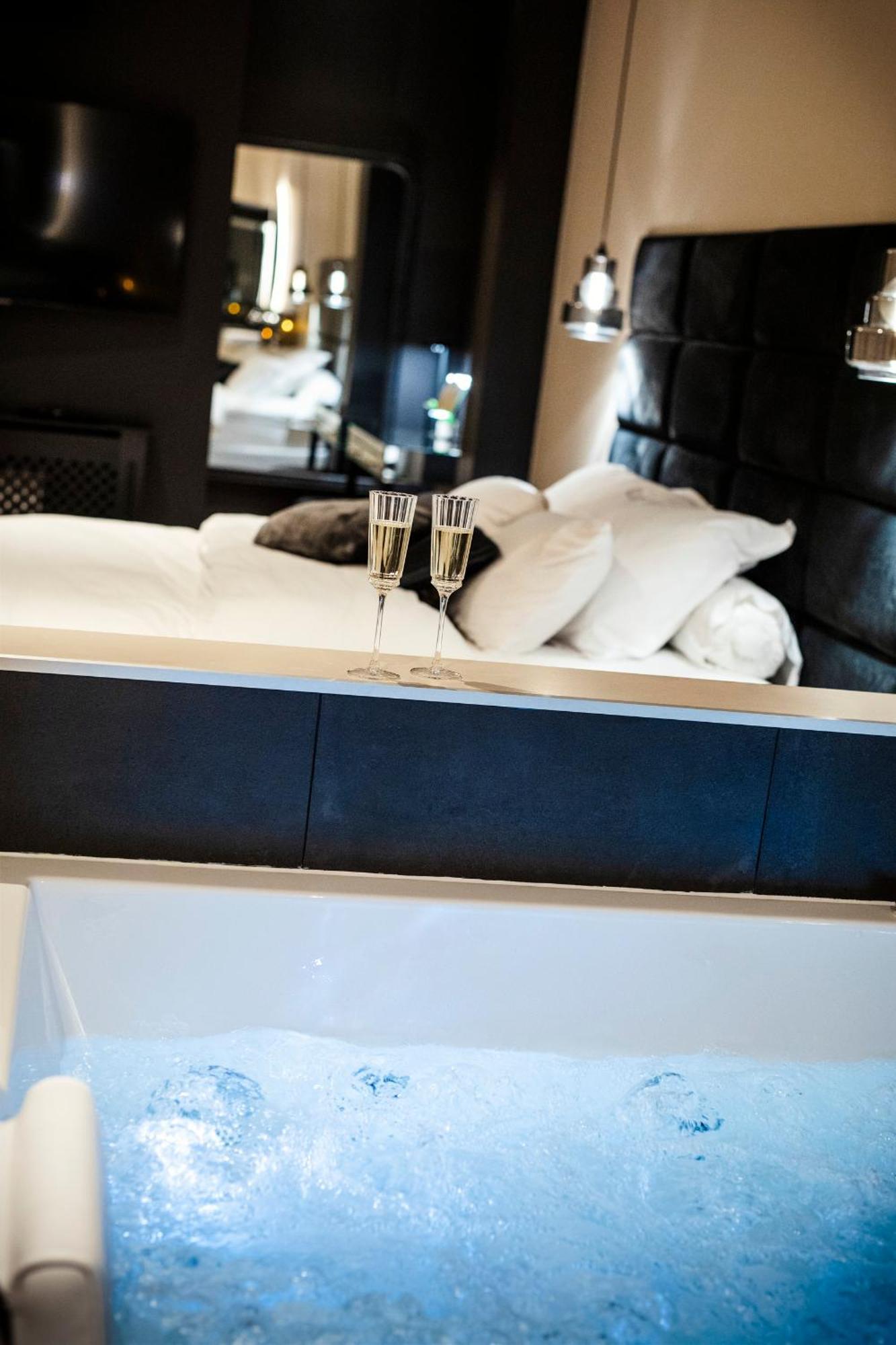 Hedone Suite De Luxe Et Spa Privatif Nancy Buitenkant foto